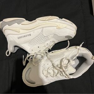 Balenciaga Shoes triple S